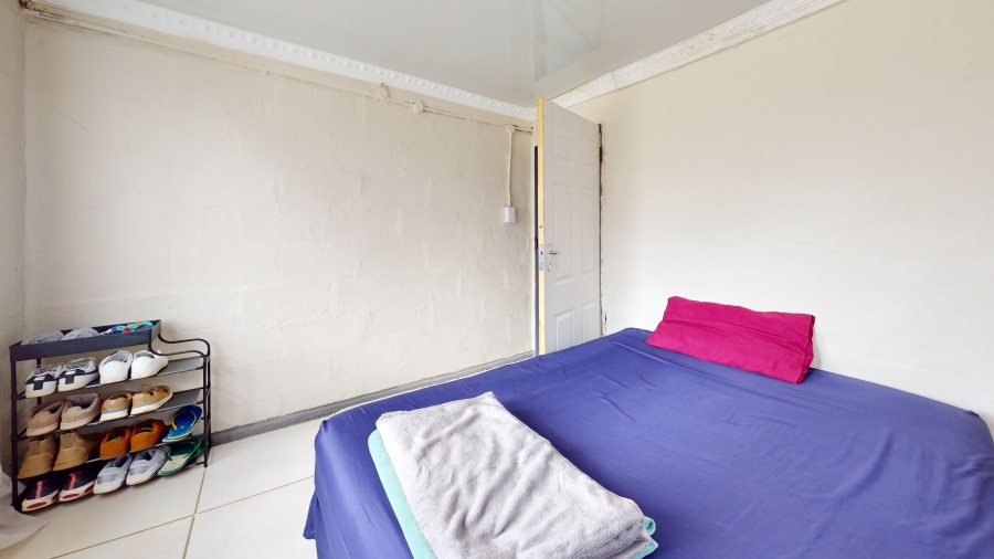 2 Bedroom Property for Sale in Mohadin North West